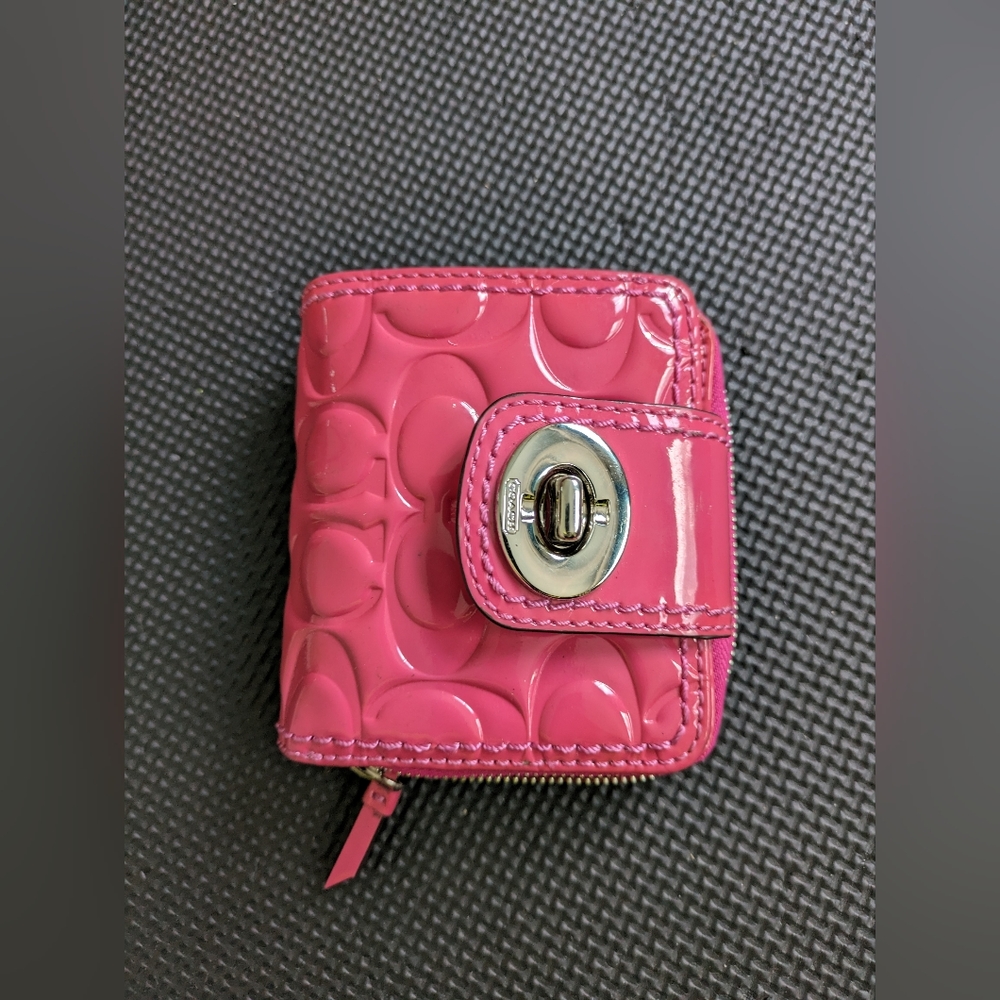 Coach wallet